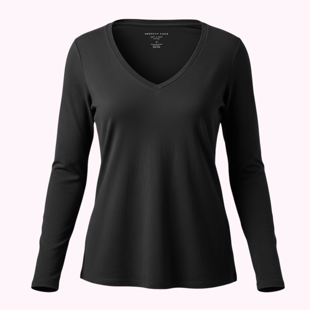2  American Eagle Sweaters Women’s size M, Black and Blue